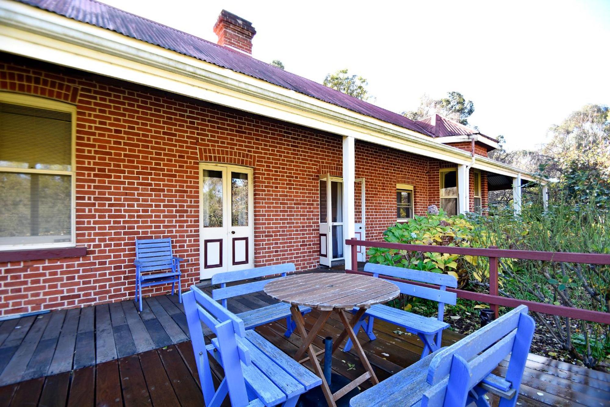 Ford House Bed & Breakfast Hotel Bridgetown Exterior photo